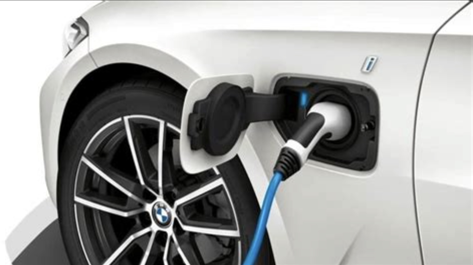BMW Really Wants You to Plug It In . . . - EPautos - Libertarian Car Talk