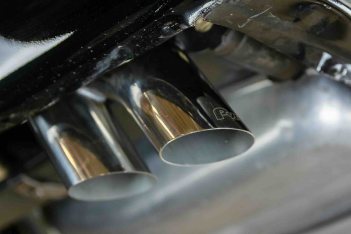 exhaust lead